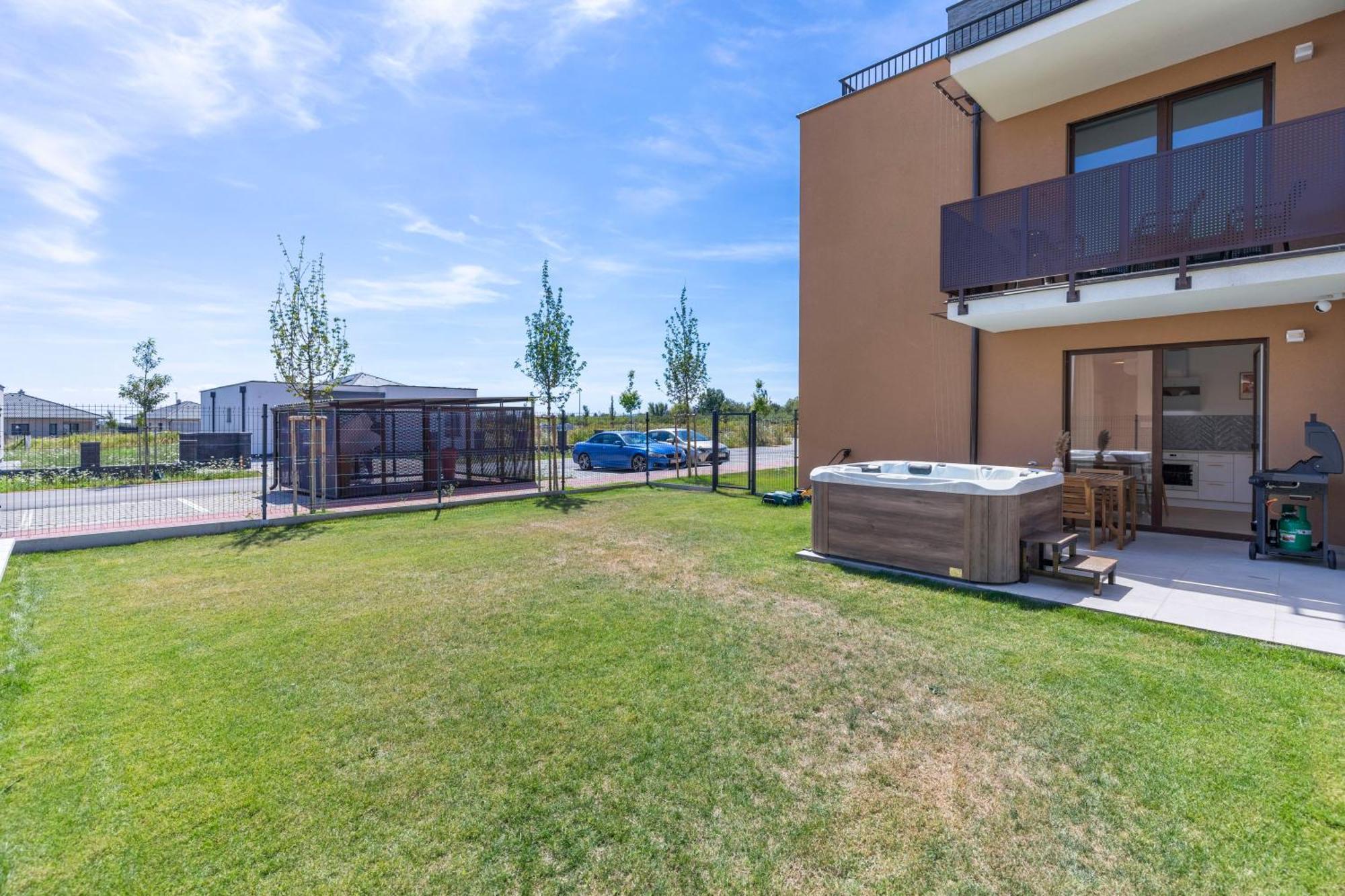 Boho Apt W Jacuzzi, Grill & Garden Modra Exterior photo